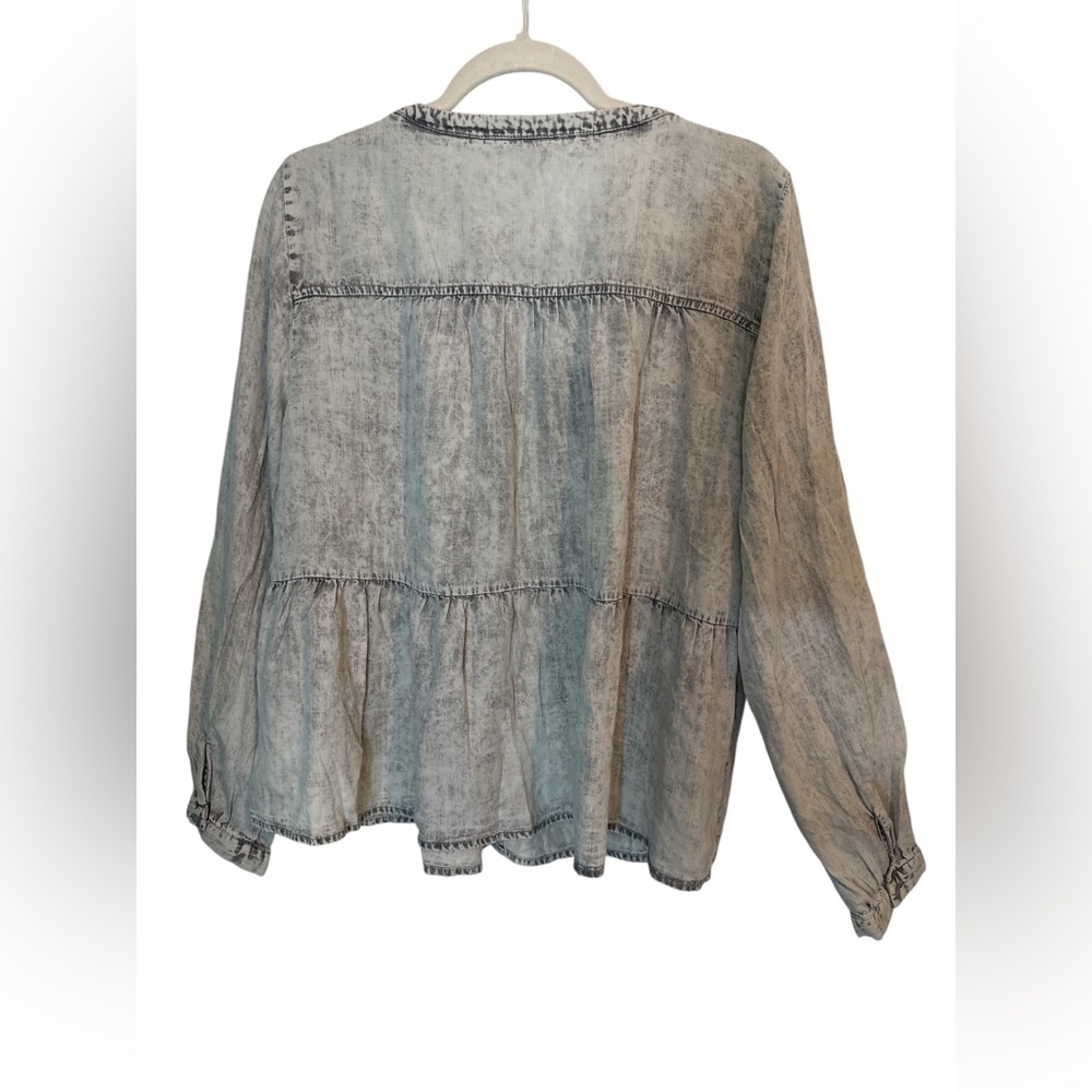 NWT Jane + Delancey Acid Wash Chambray Peplum Blouse Size L - Picture 8 of 12